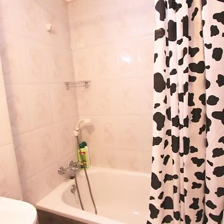 A Sunny Studio Only 400 Meters From The Of La Mata Appartement