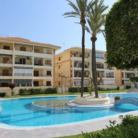Appartement A Sunny Studio Only 400 Meters From The Of La Mata